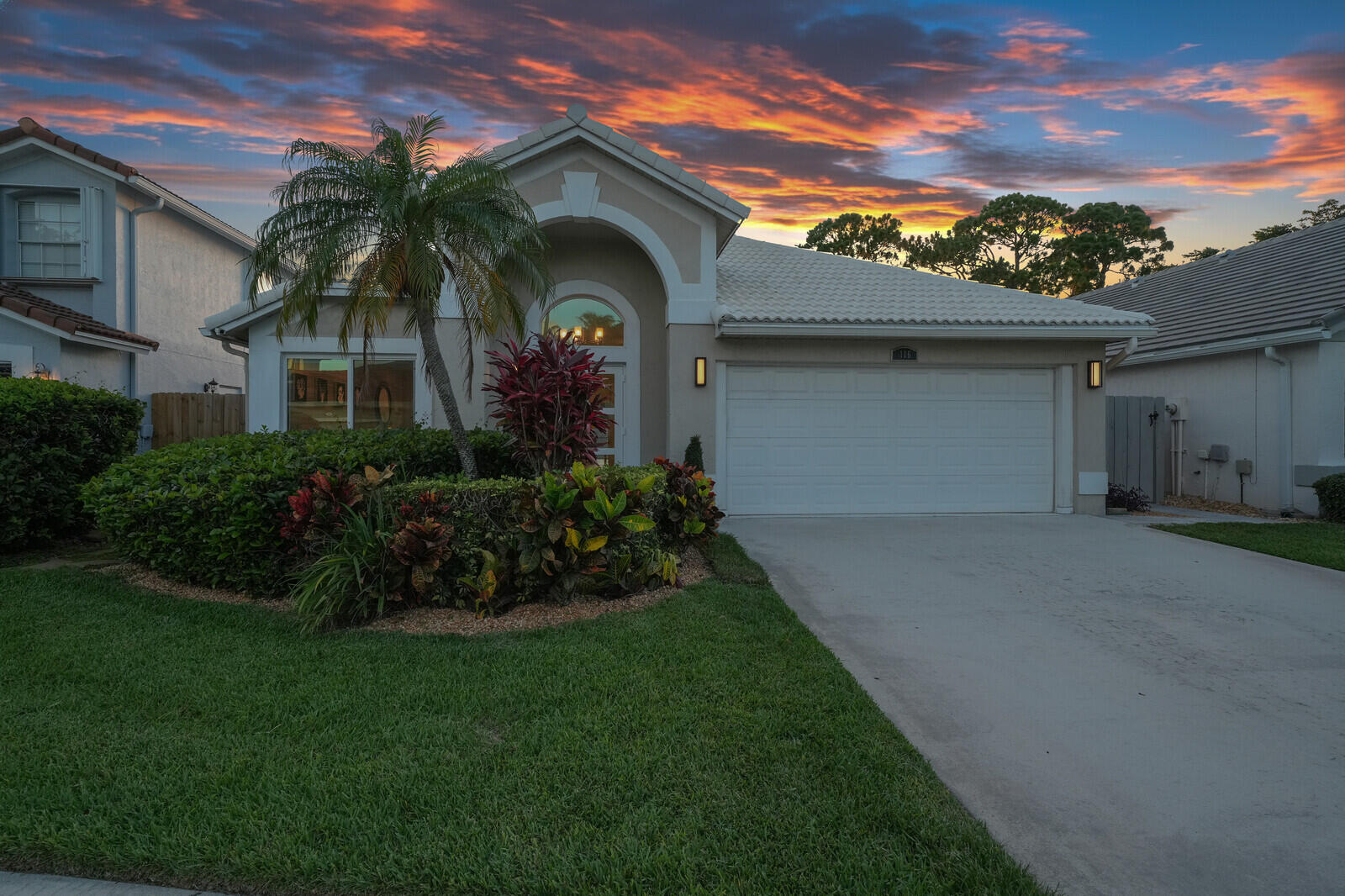STONEBRIAR AT MAPLEWOOD - Residential