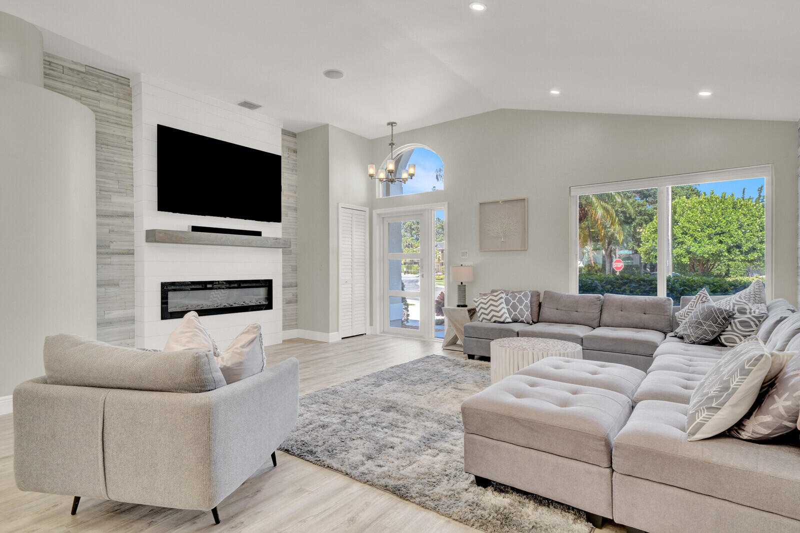 STONEBRIAR AT MAPLEWOOD - Residential