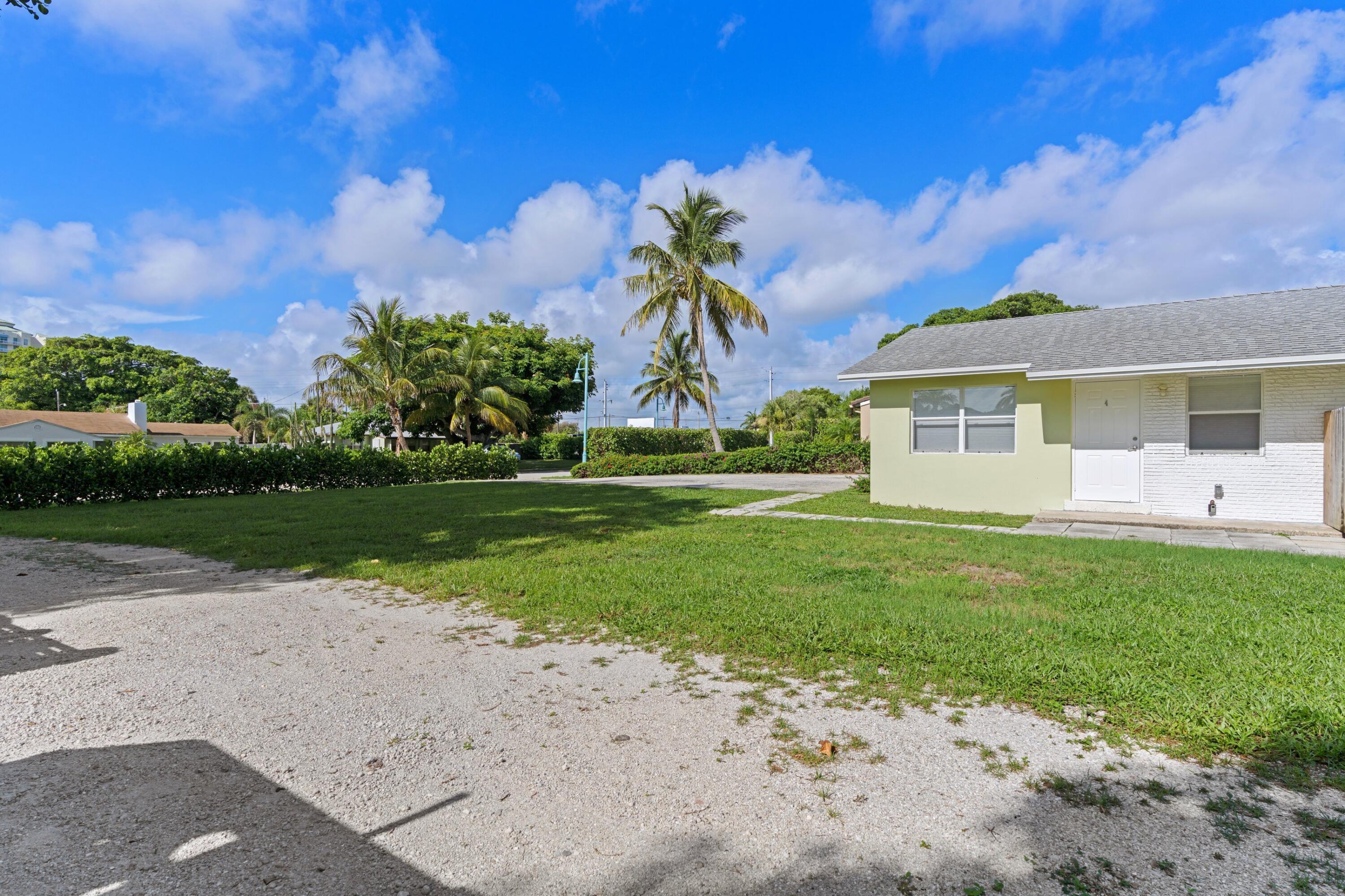 BOYNTON PLACE - Residential Lease