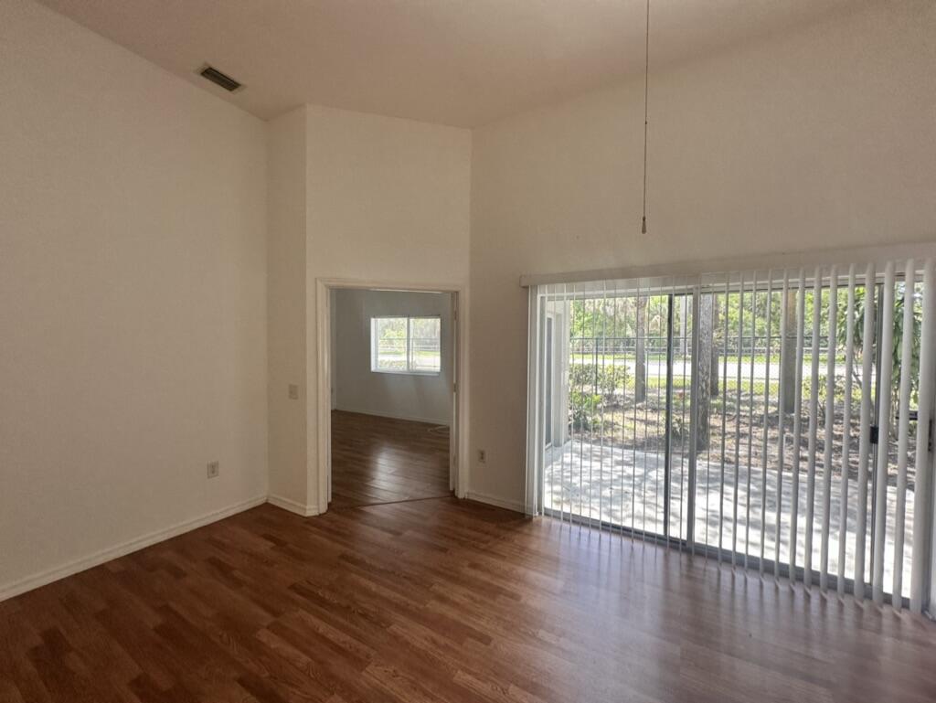 KENSINGTON OF ROYAL PALM BEACH CONDOI - Residential Lease