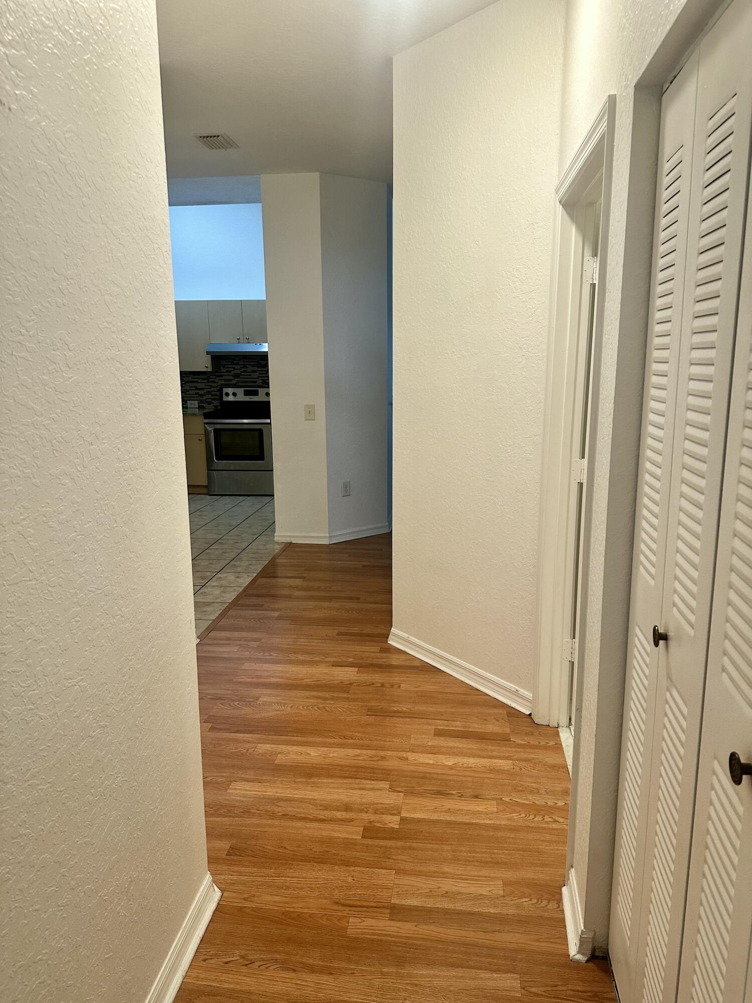 KENSINGTON OF ROYAL PALM BEACH CONDOI - Residential Lease