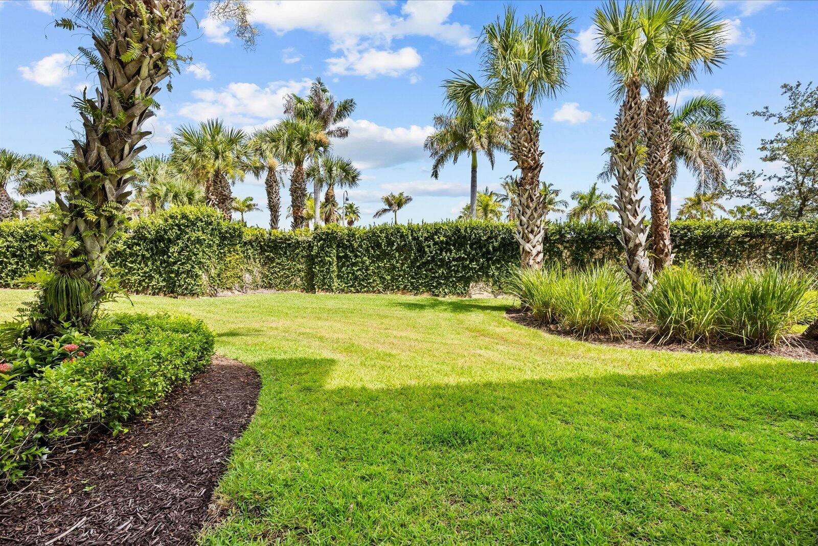 HARBOUR ISLE AT HUTCHINSON ISLAND WEST - Residential