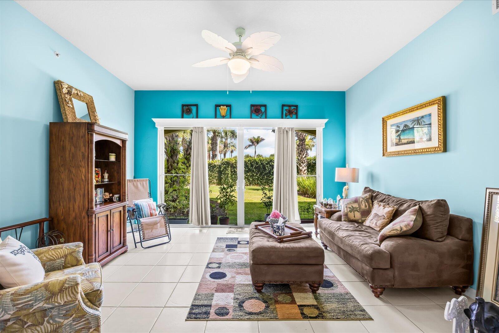 HARBOUR ISLE AT HUTCHINSON ISLAND WEST - Residential