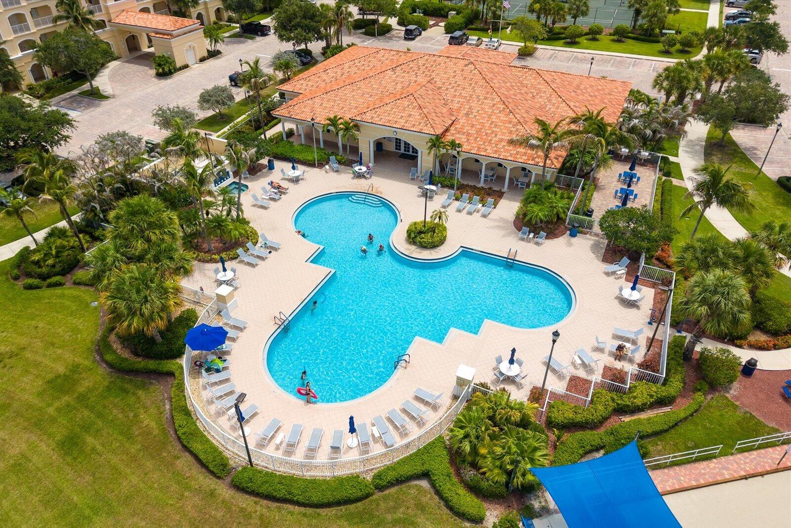 HARBOUR ISLE AT HUTCHINSON ISLAND WEST - Residential
