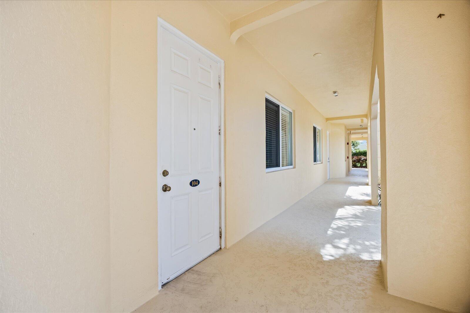 HARBOUR ISLE AT HUTCHINSON ISLAND WEST - Residential