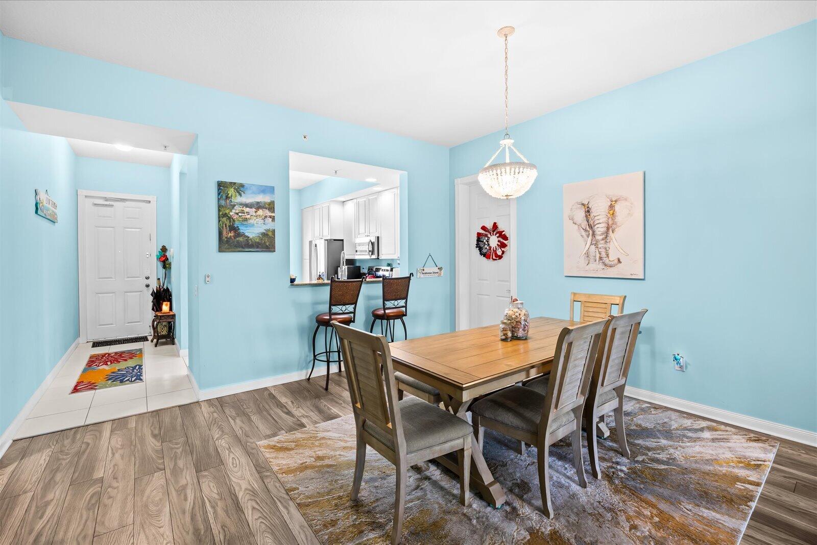 HARBOUR ISLE AT HUTCHINSON ISLAND WEST - Residential