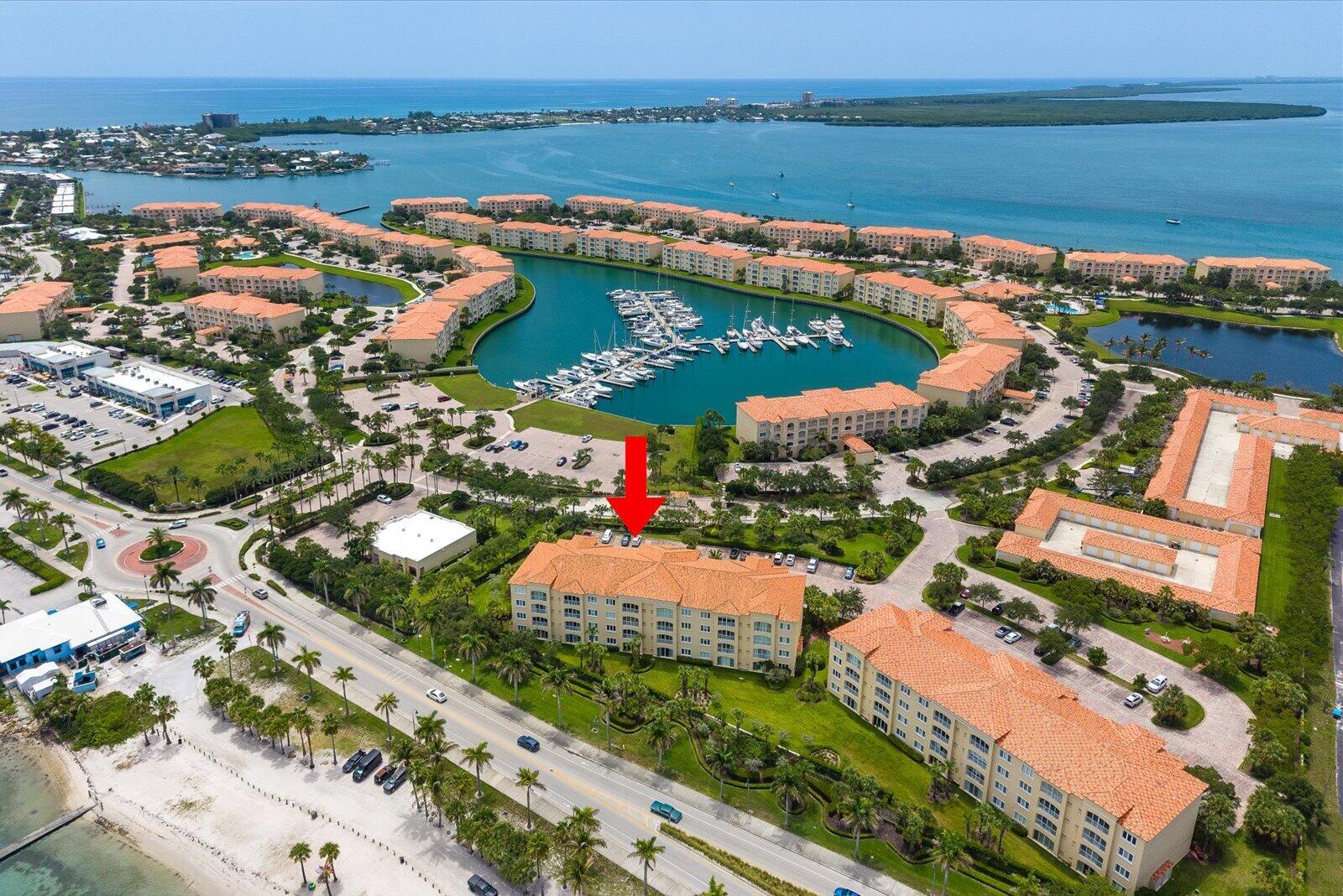 HARBOUR ISLE AT HUTCHINSON ISLAND WEST - Residential