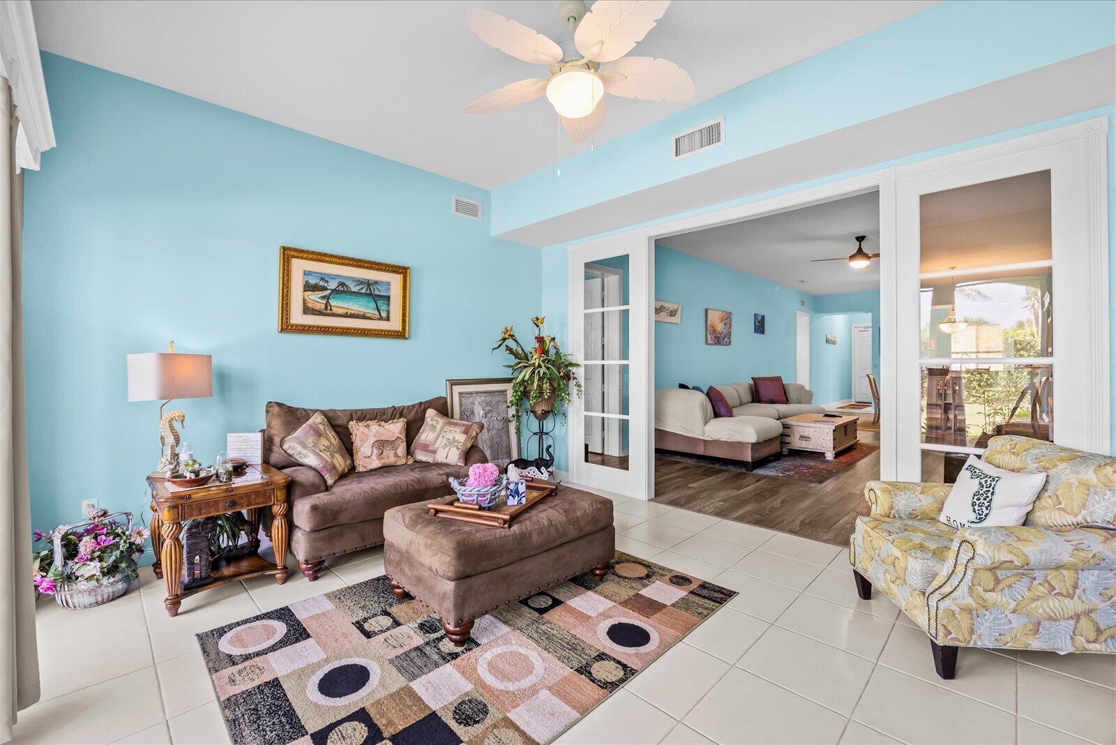 HARBOUR ISLE AT HUTCHINSON ISLAND WEST - Residential