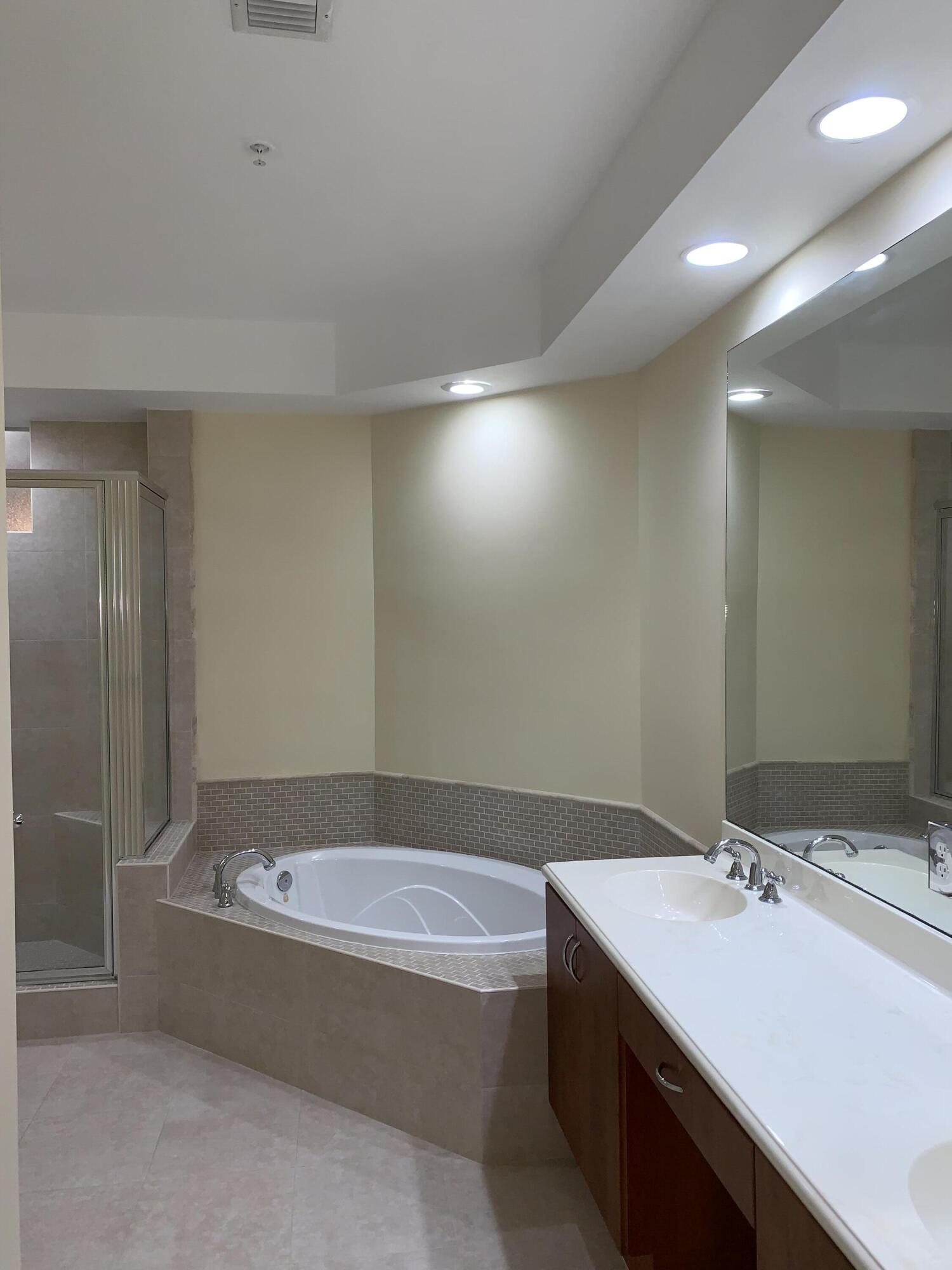 VILLA CASTILLE CONDO - Residential Lease