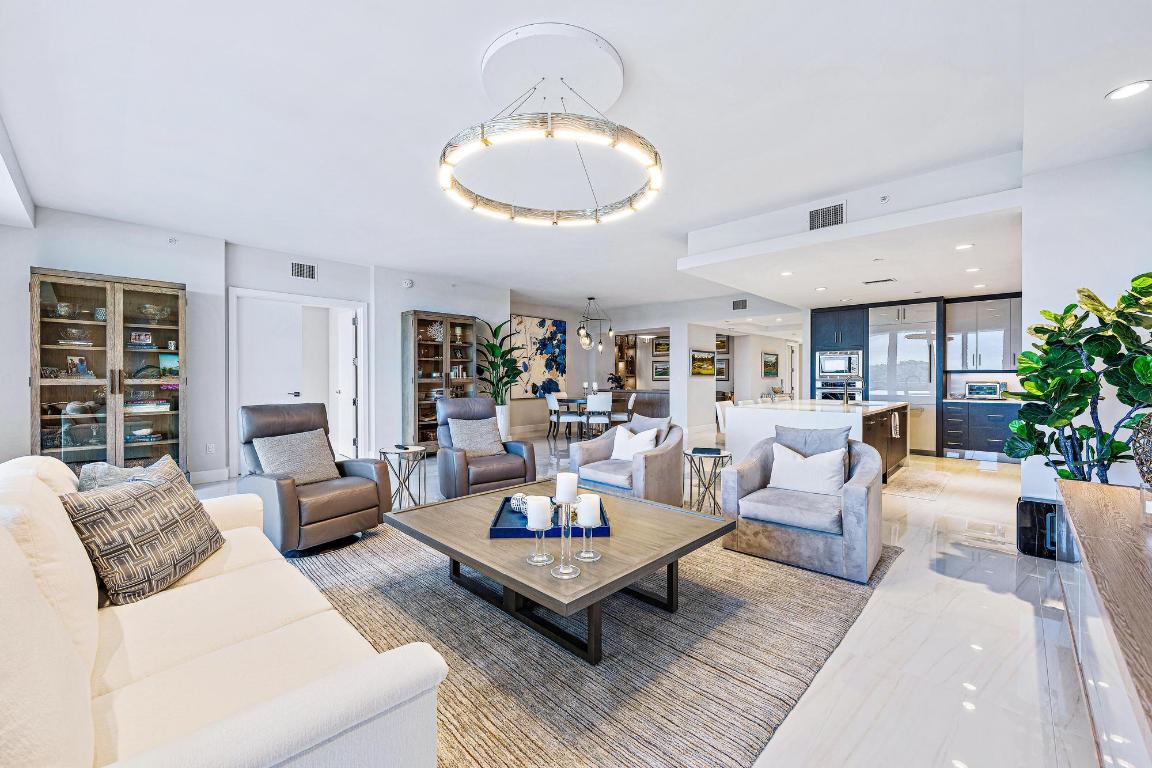 AZURE CONDO - Residential
