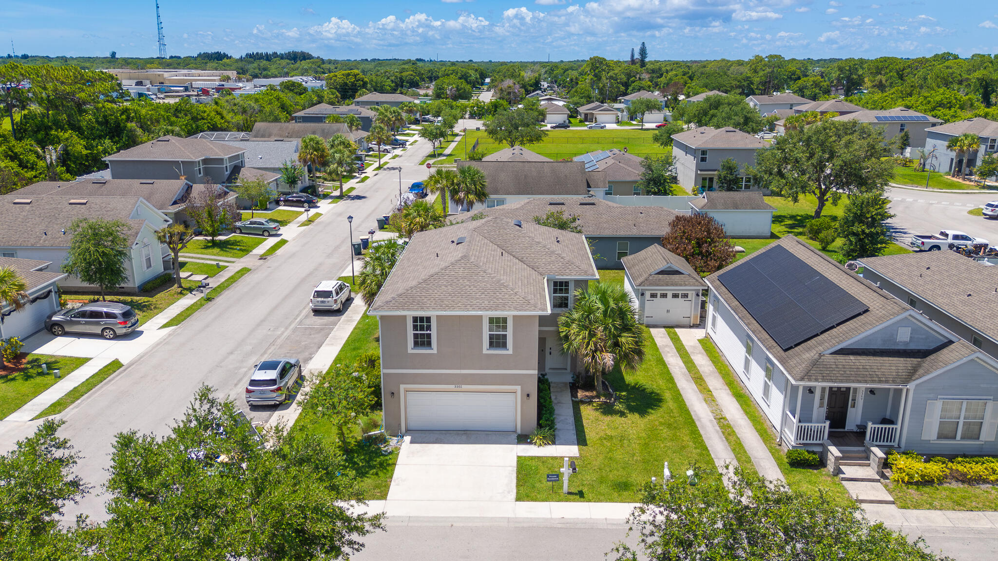 MAGNOLIA SQUARE - Residential