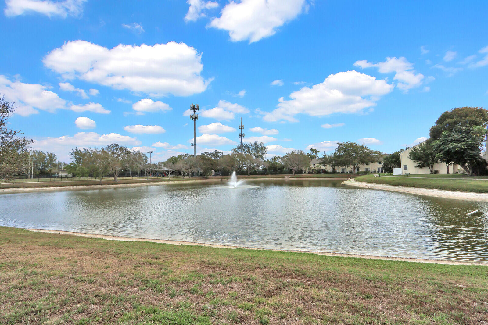Charter Club of Palm Beach - Residential