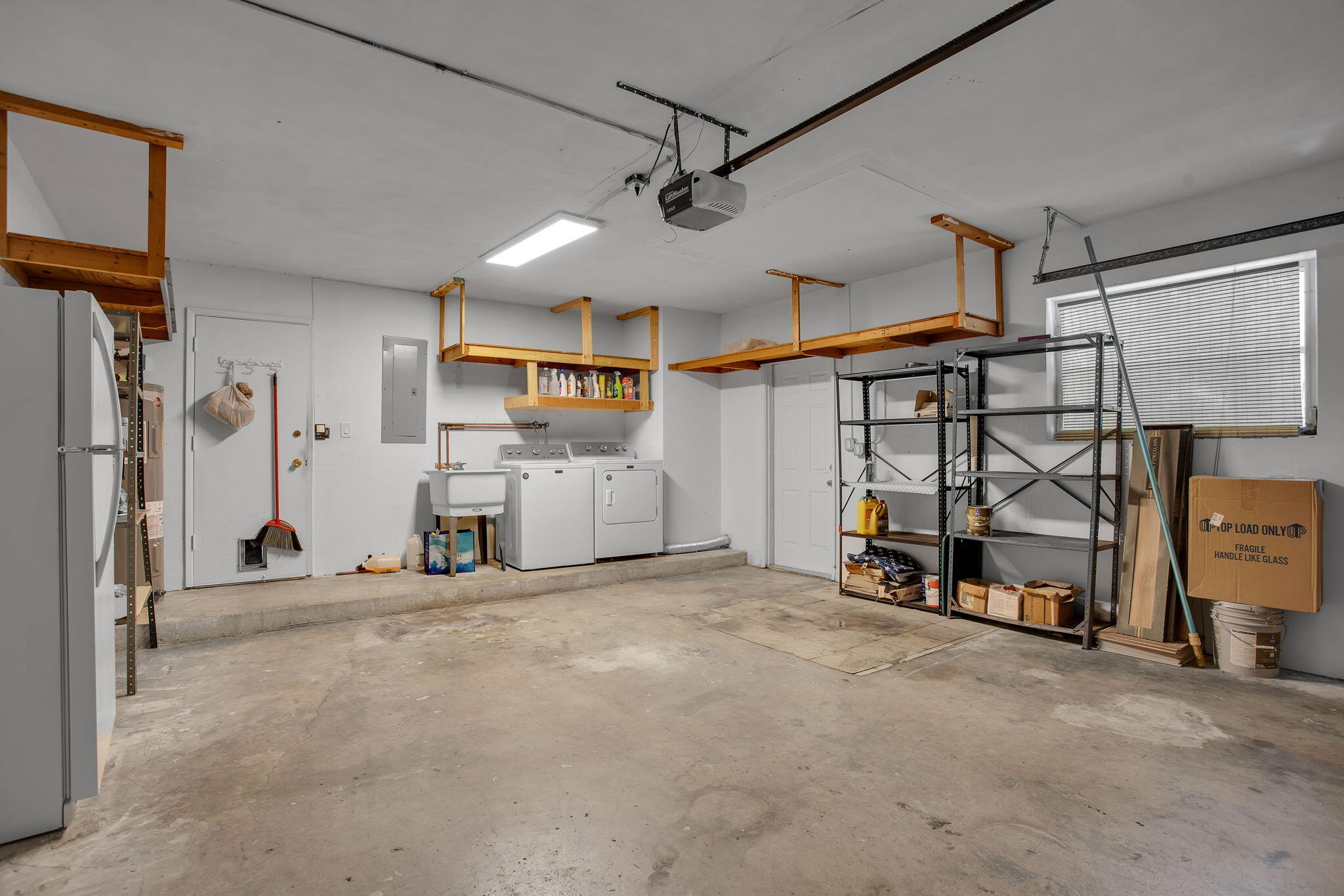 Mary Knoll - Residential