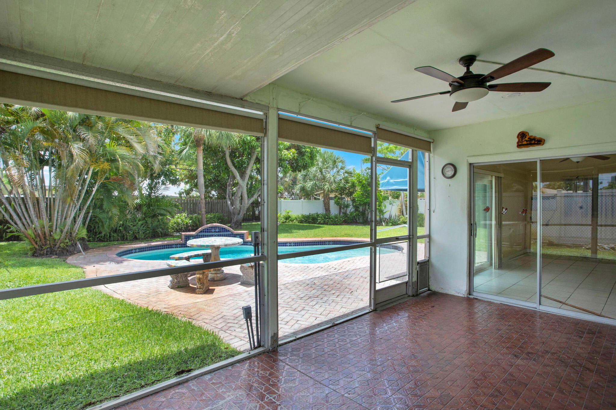 Mary Knoll - Residential