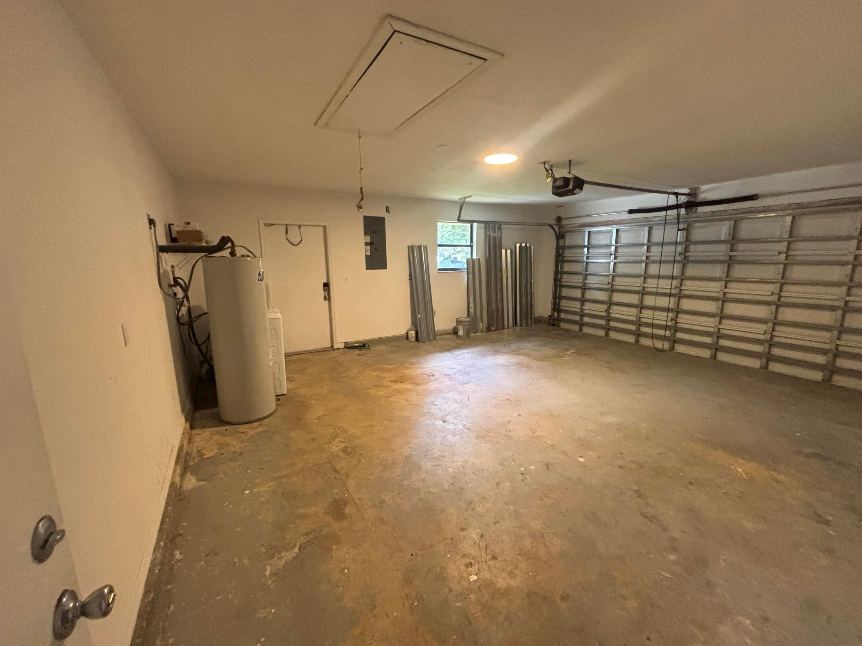 WESTFIELD AT WPB - Residential Lease