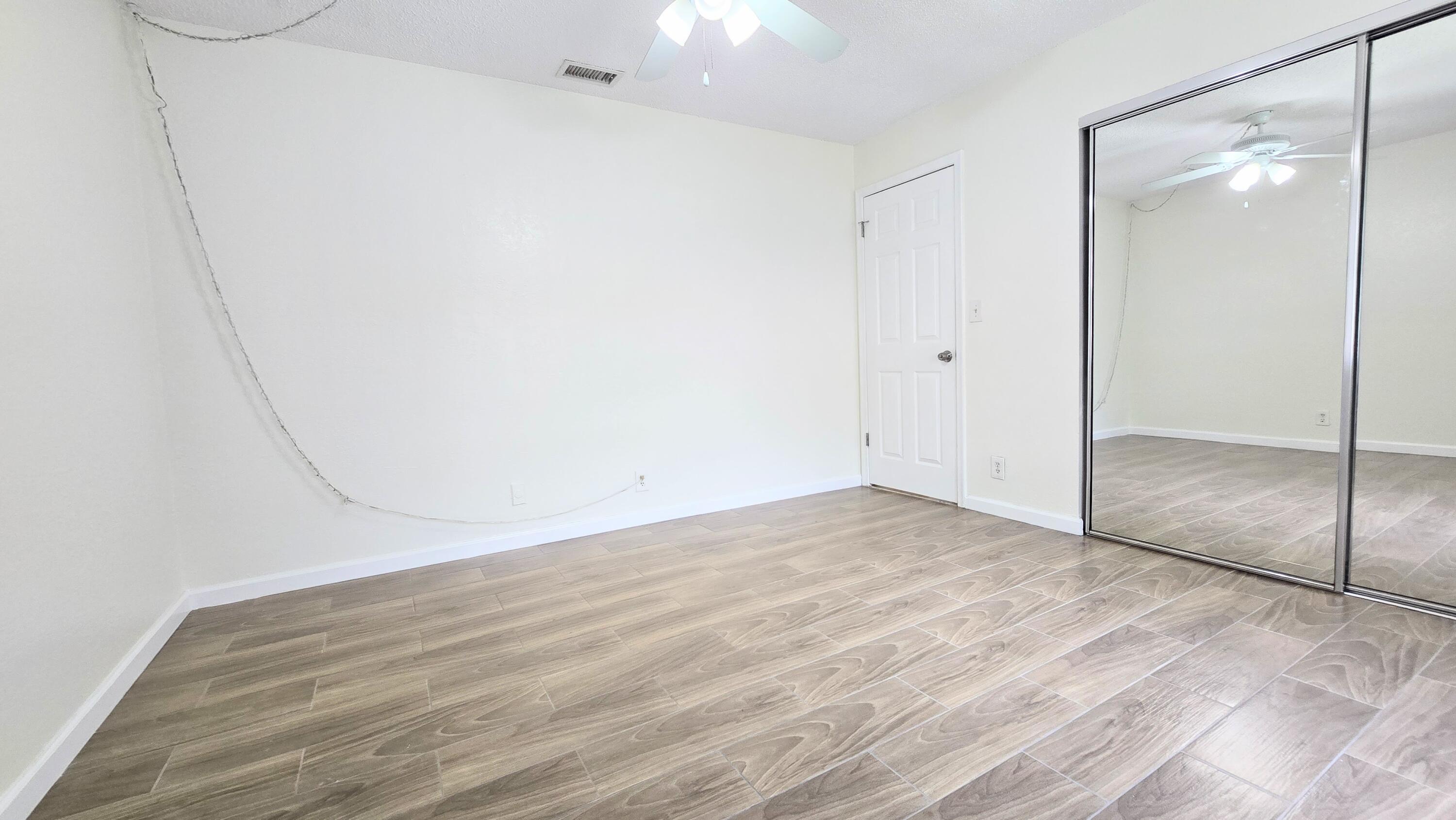 CORAL SPRINGS UNIVERSITY DRIVE - Residential Lease