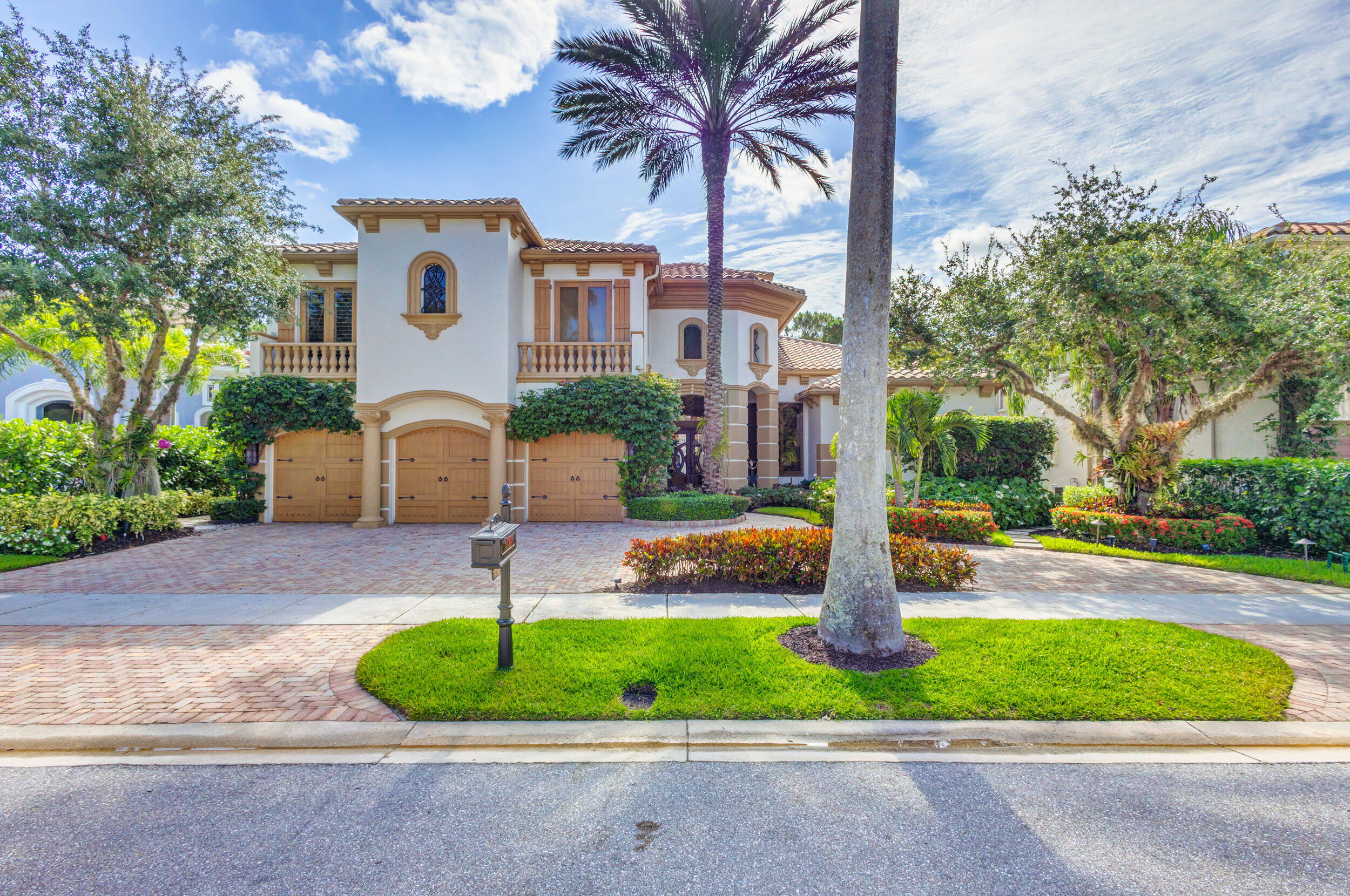 MIRASOL QUANTERA - Residential