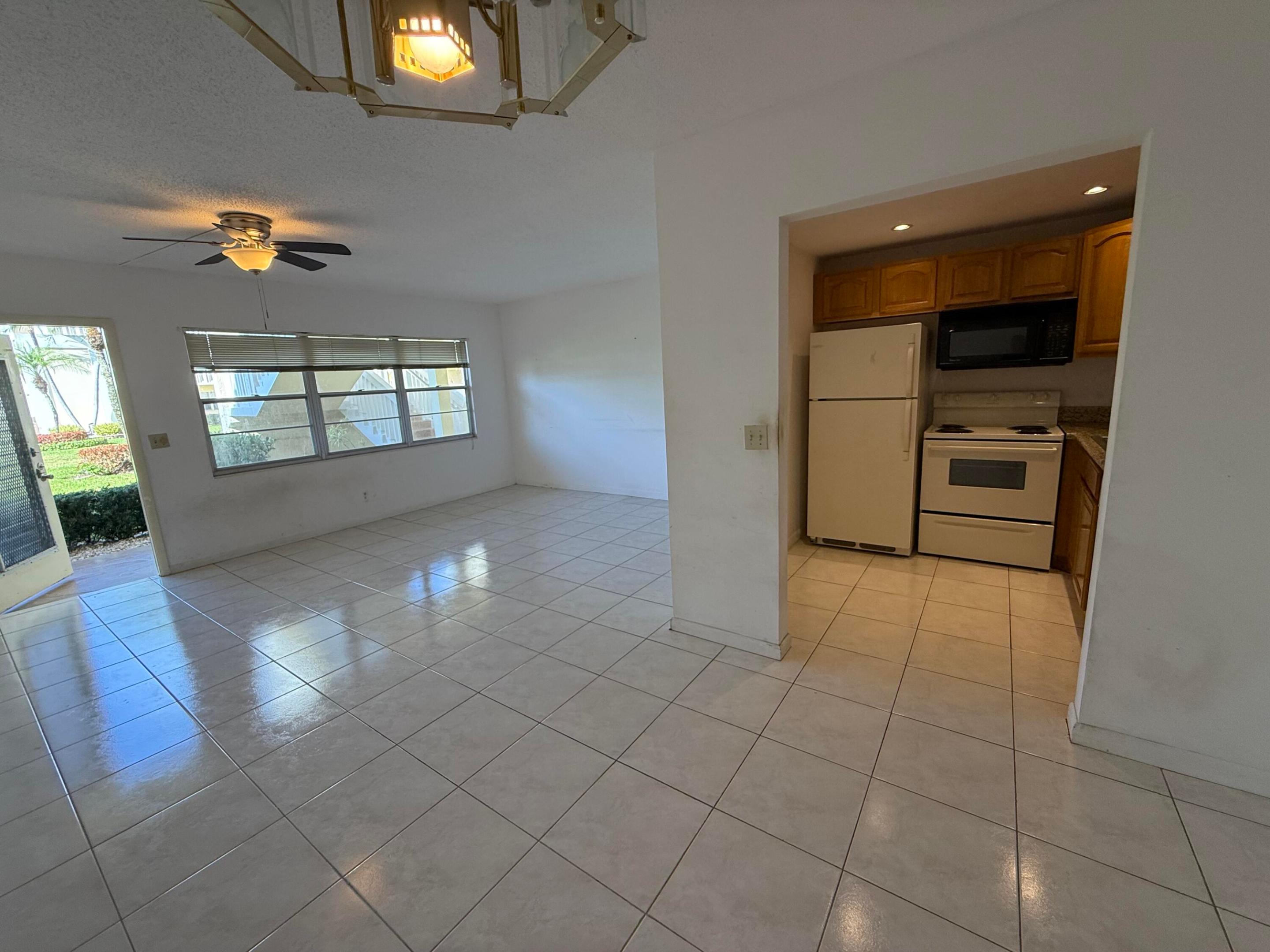 DORSET AT CENTURY VILLAGE CONDO - Residential