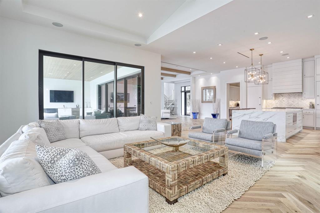 PROSPERITY BAY VILLAGE - Residential