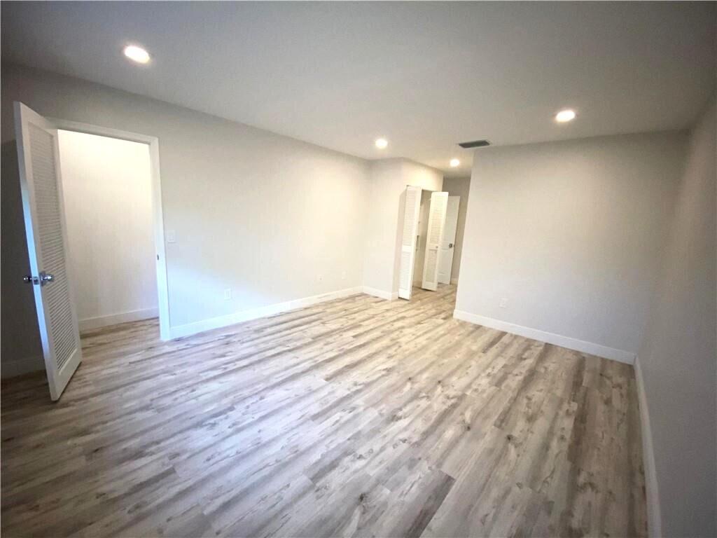 HORIZONS OF BOCA LAGO CONDO - Residential