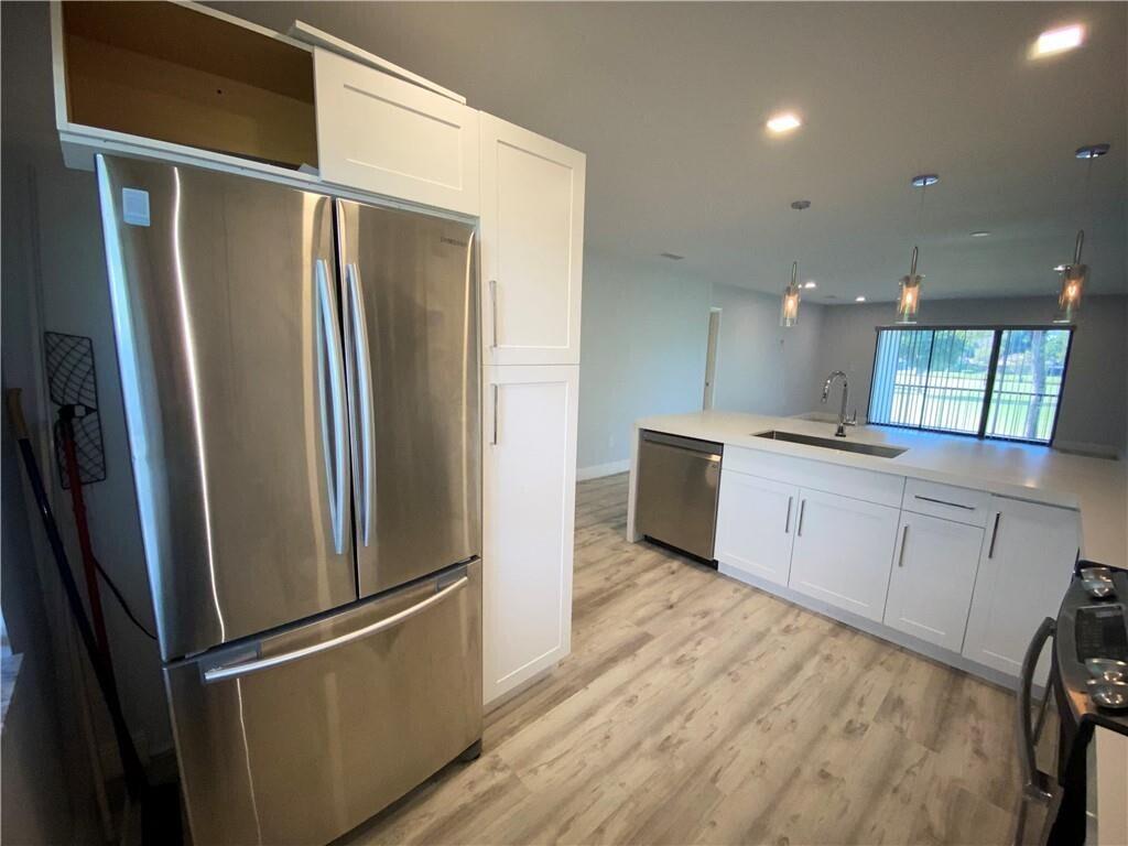 HORIZONS OF BOCA LAGO CONDO - Residential