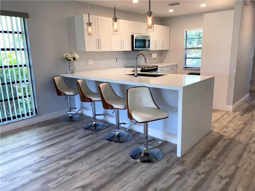 HORIZONS OF BOCA LAGO CONDO - Residential