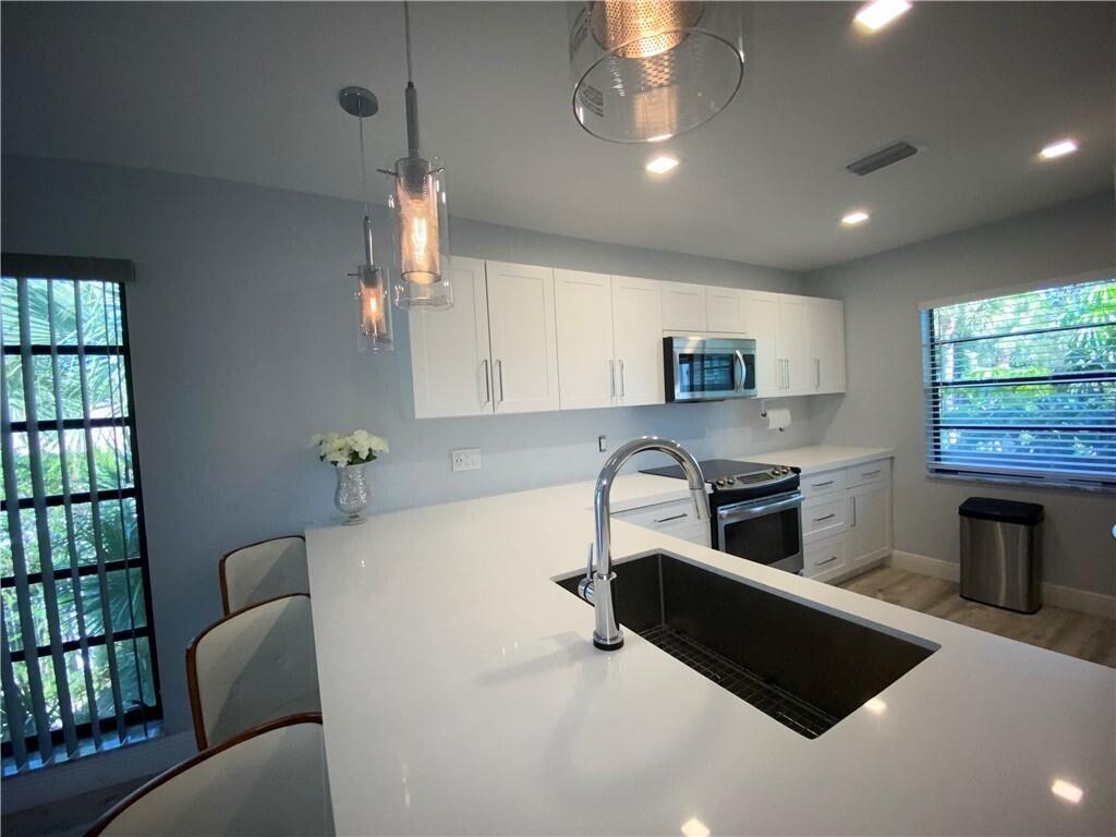 HORIZONS OF BOCA LAGO CONDO - Residential
