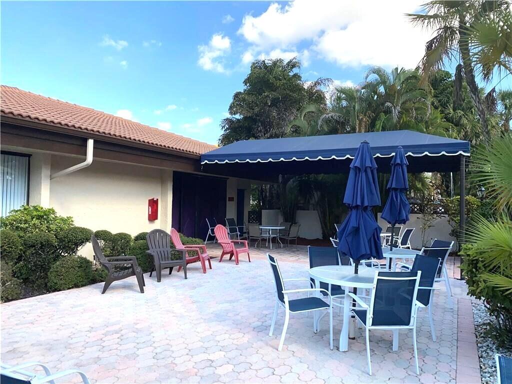 HORIZONS OF BOCA LAGO CONDO - Residential