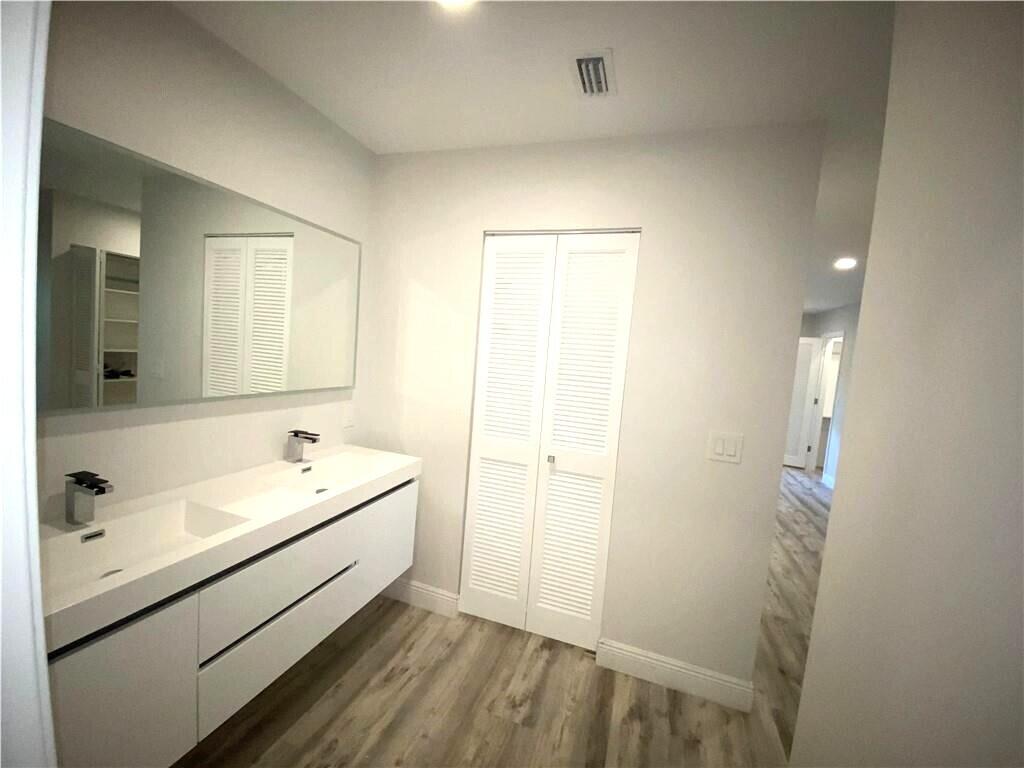 HORIZONS OF BOCA LAGO CONDO - Residential