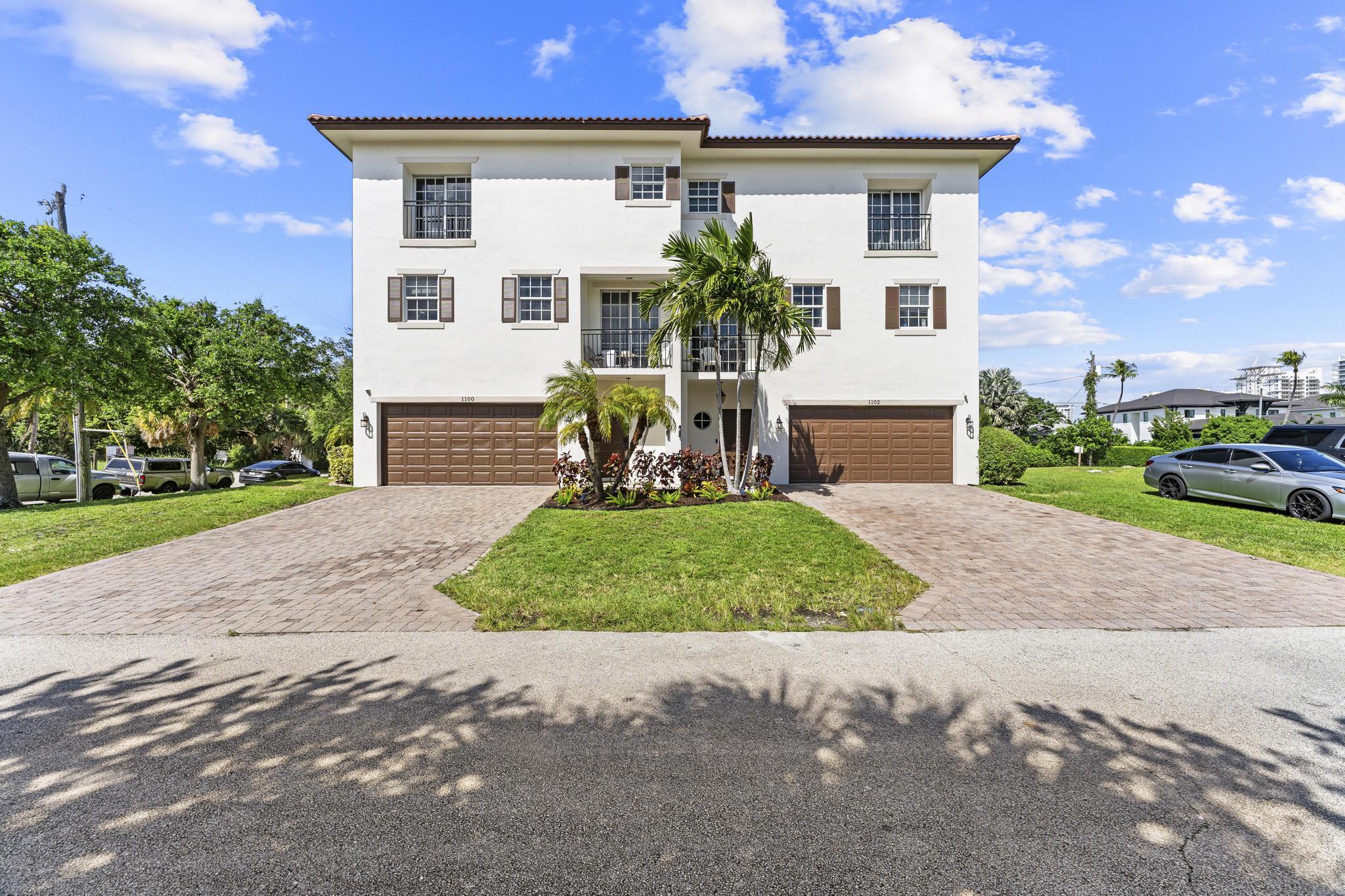 YACHT HARBOR - Residential Income
