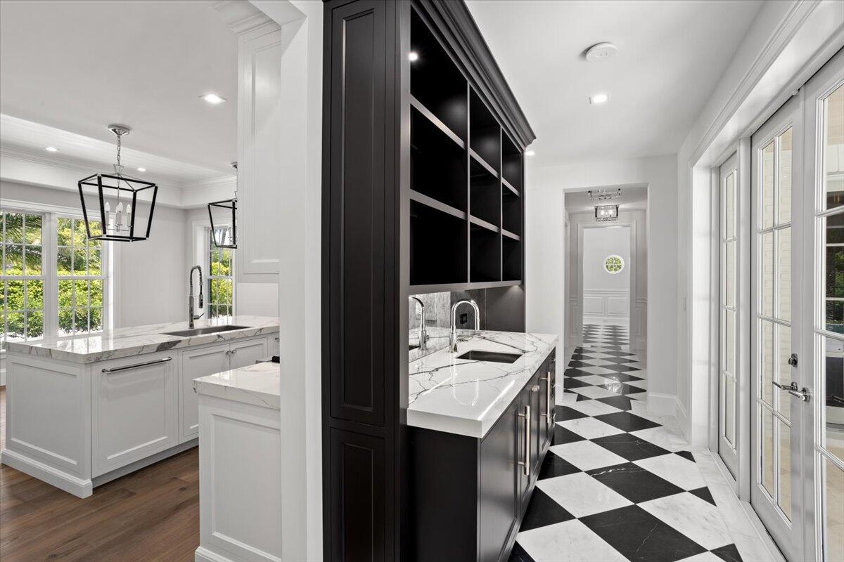 EAST SHORE ADD IN - Residential
