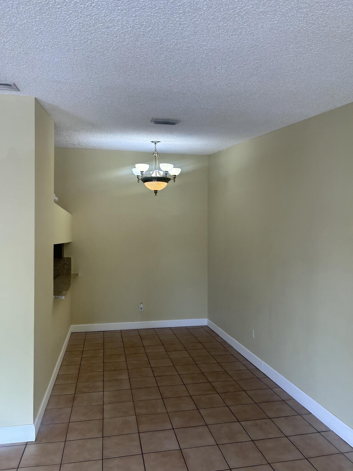 Bright and spacious 3-bedroom, 2-bath condo in a prime location. Open-concept living and dining, updated kitchen with stainless appliances, and a private balcony for fresh air. Primary suite features an ensuite bath and generous closet space. In-unit laundry, central A/C, and reserved parking. Well-maintained community with amenities. Close to shops, dining, parks, and transit—move-in ready.