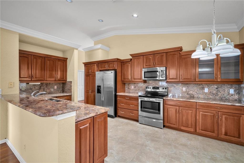 Woodmont Tr 56 123-44 B - Residential