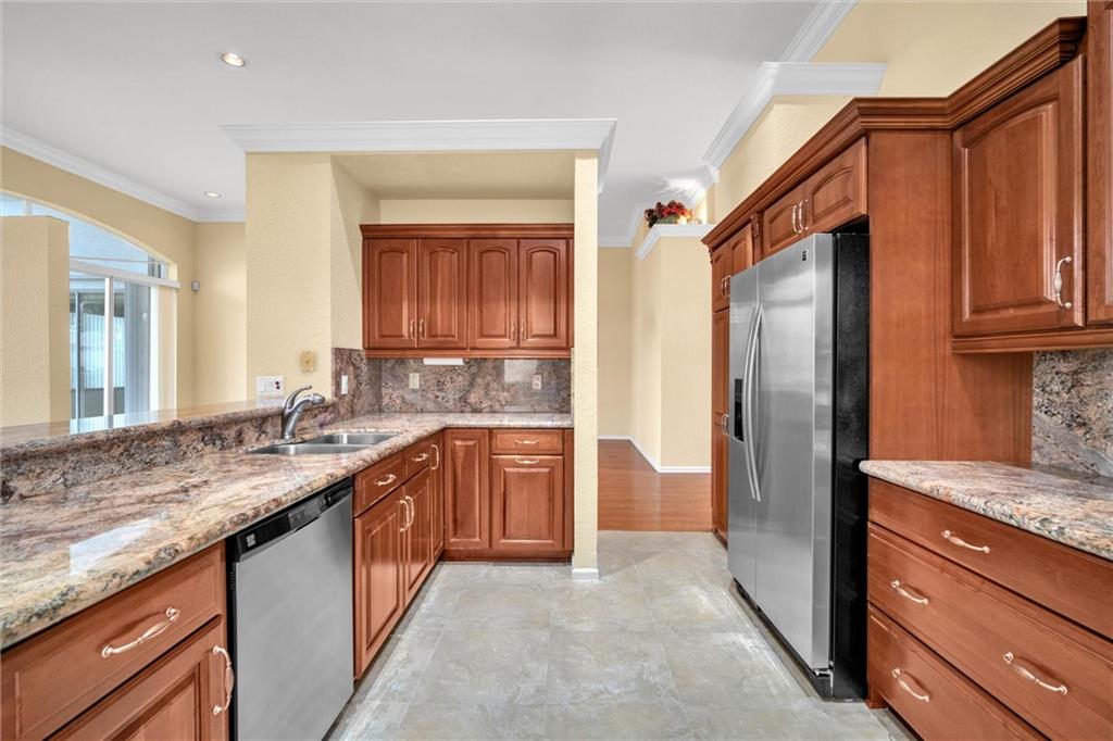 Woodmont Tr 56 123-44 B - Residential