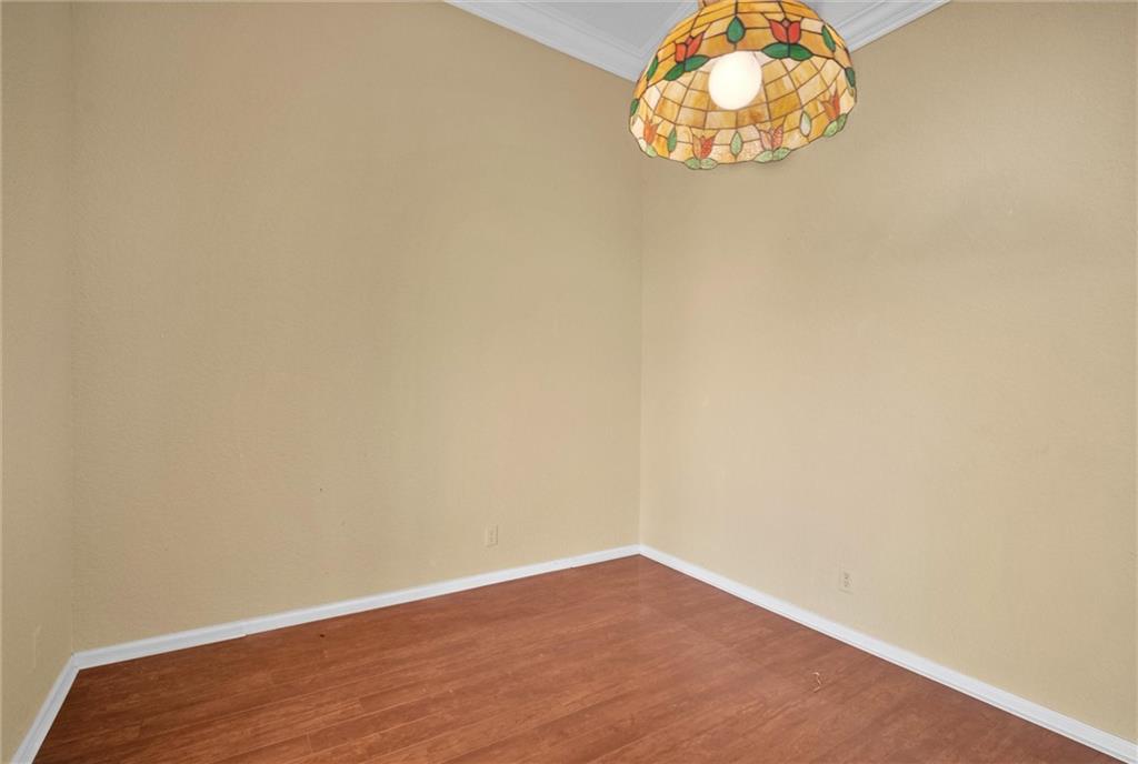 Woodmont Tr 56 123-44 B - Residential