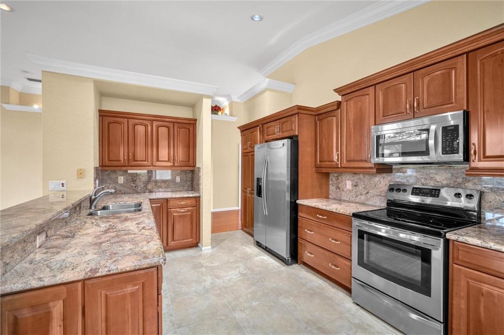 Woodmont Tr 56 123-44 B - Residential