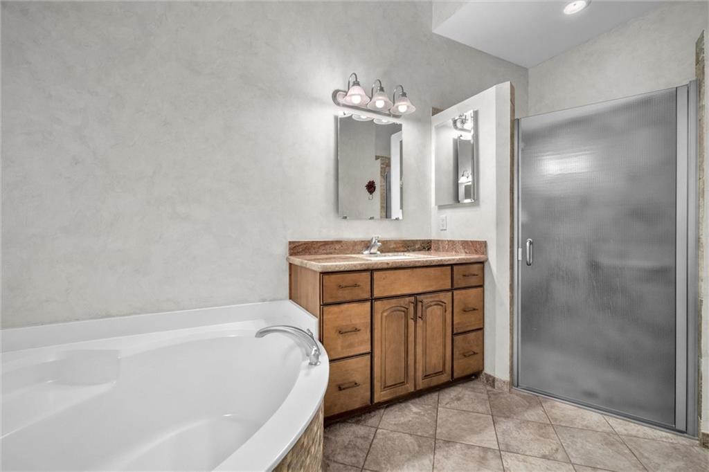 Woodmont Tr 56 123-44 B - Residential
