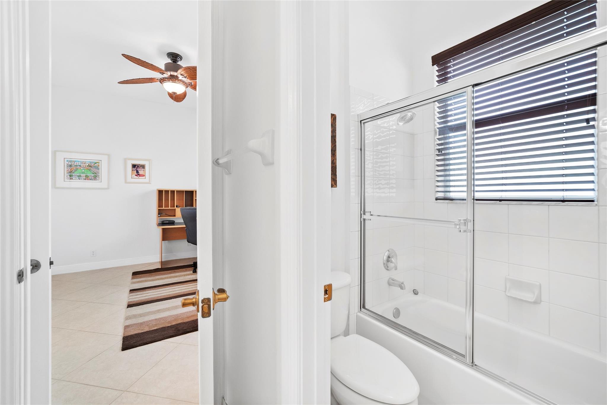 PARKLAND ISLES - Residential