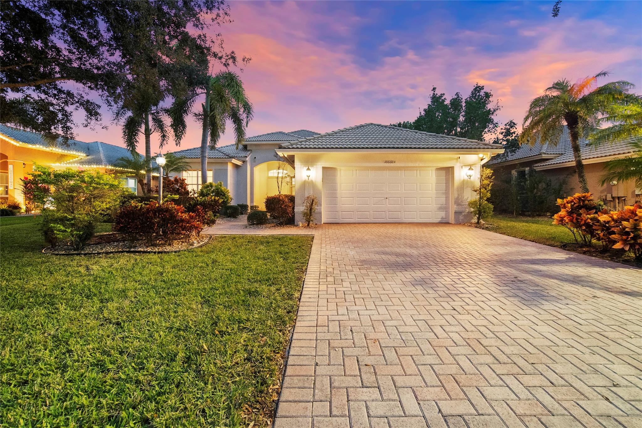 PARKLAND ISLES - Residential