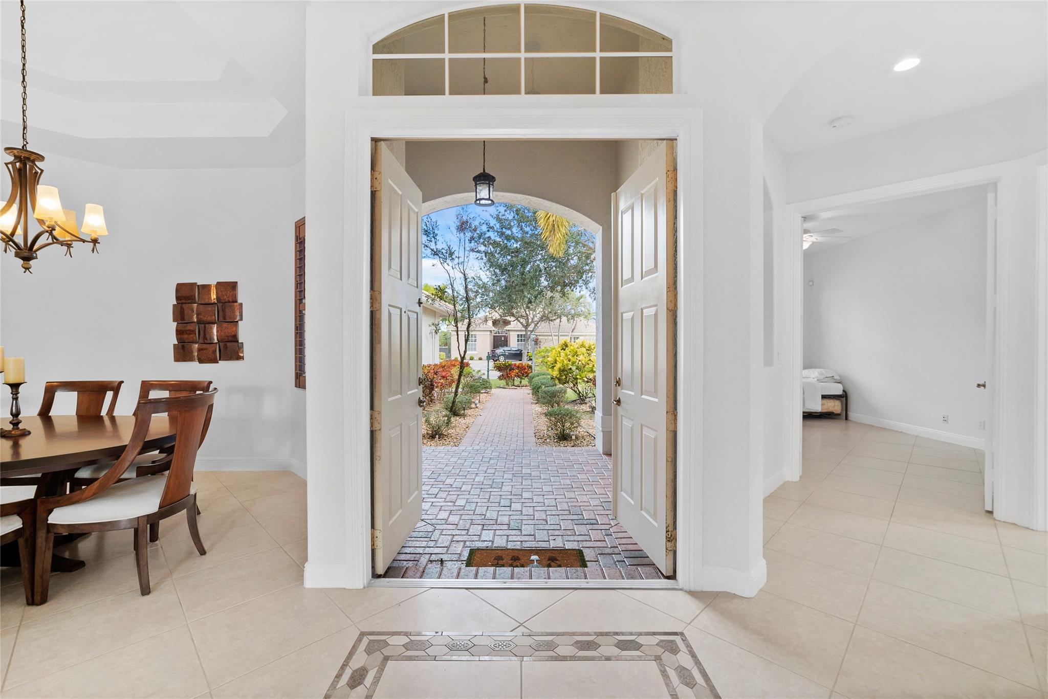 PARKLAND ISLES - Residential