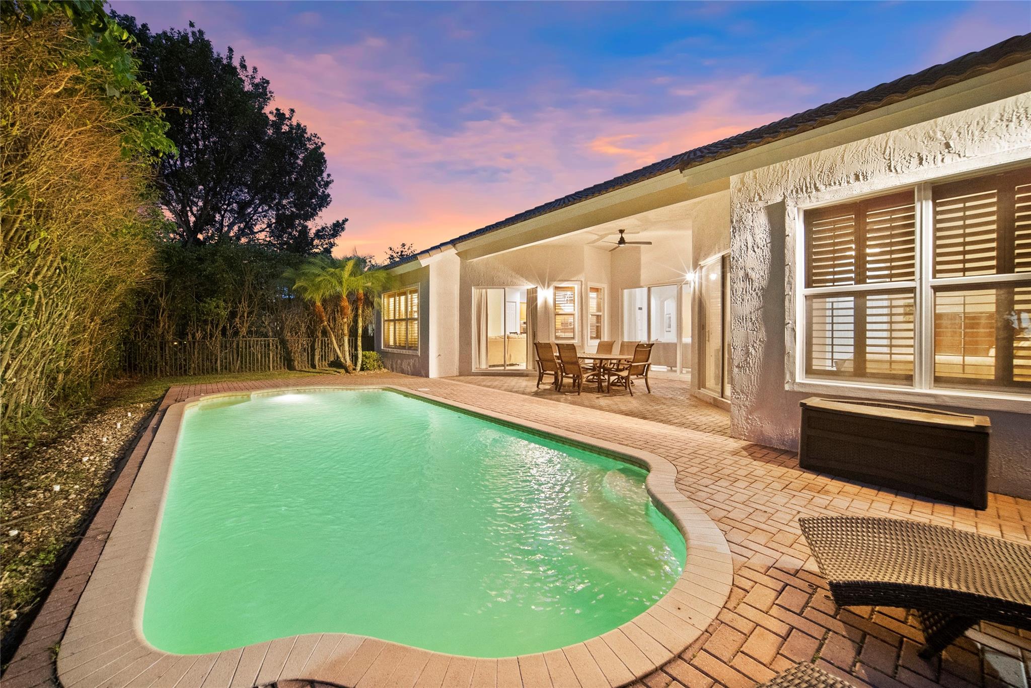 PARKLAND ISLES - Residential