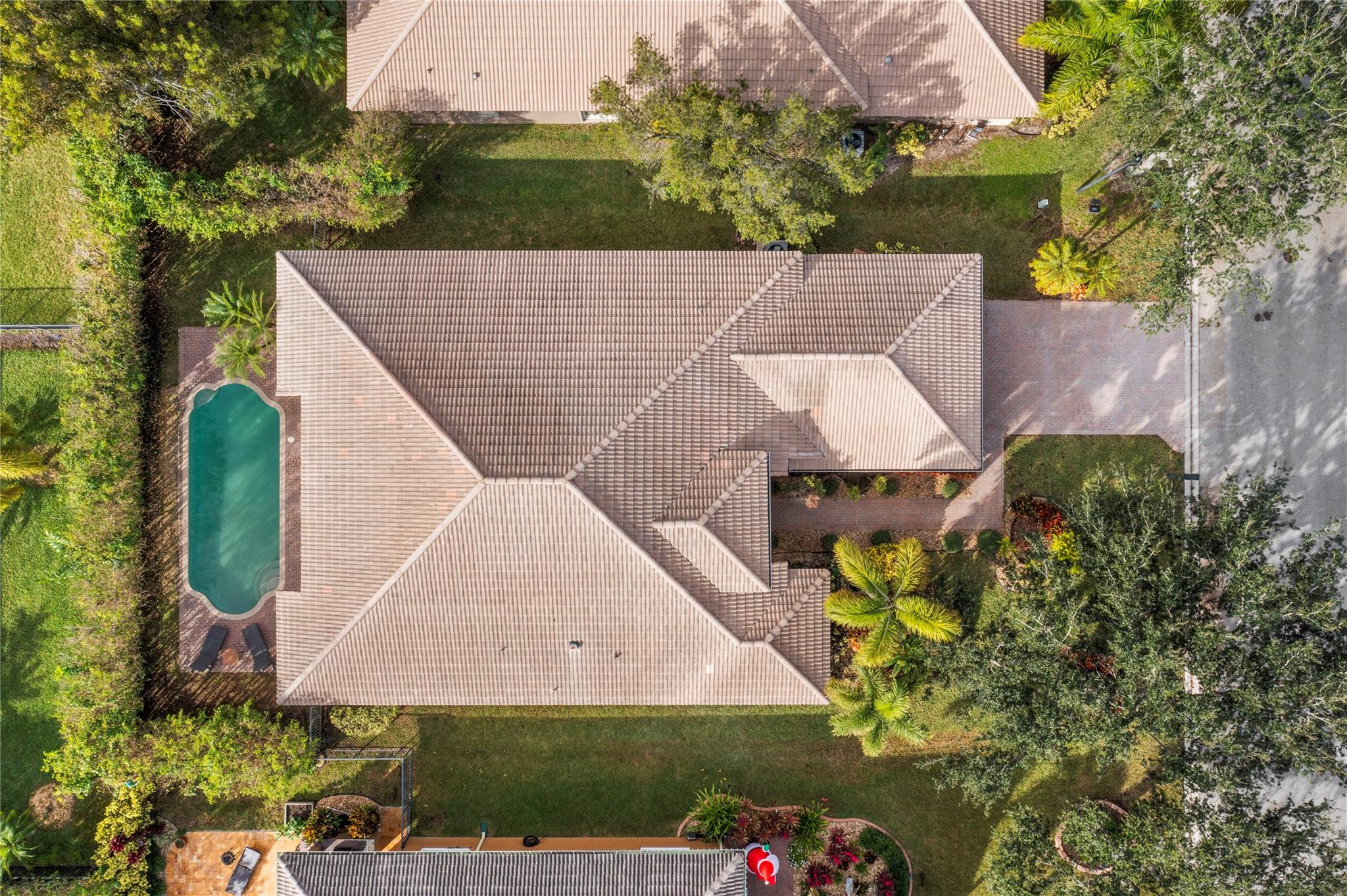PARKLAND ISLES - Residential