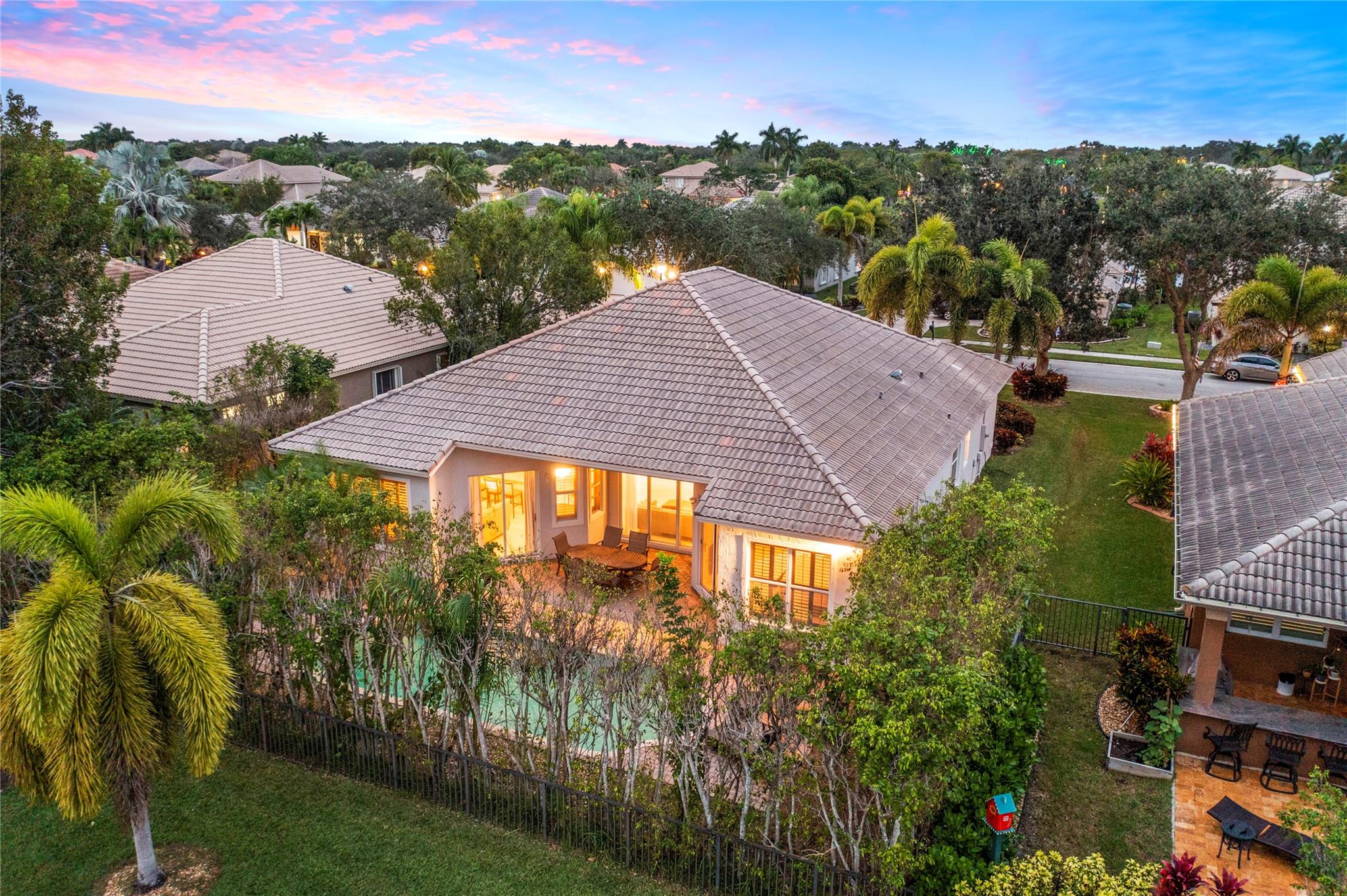 PARKLAND ISLES - Residential