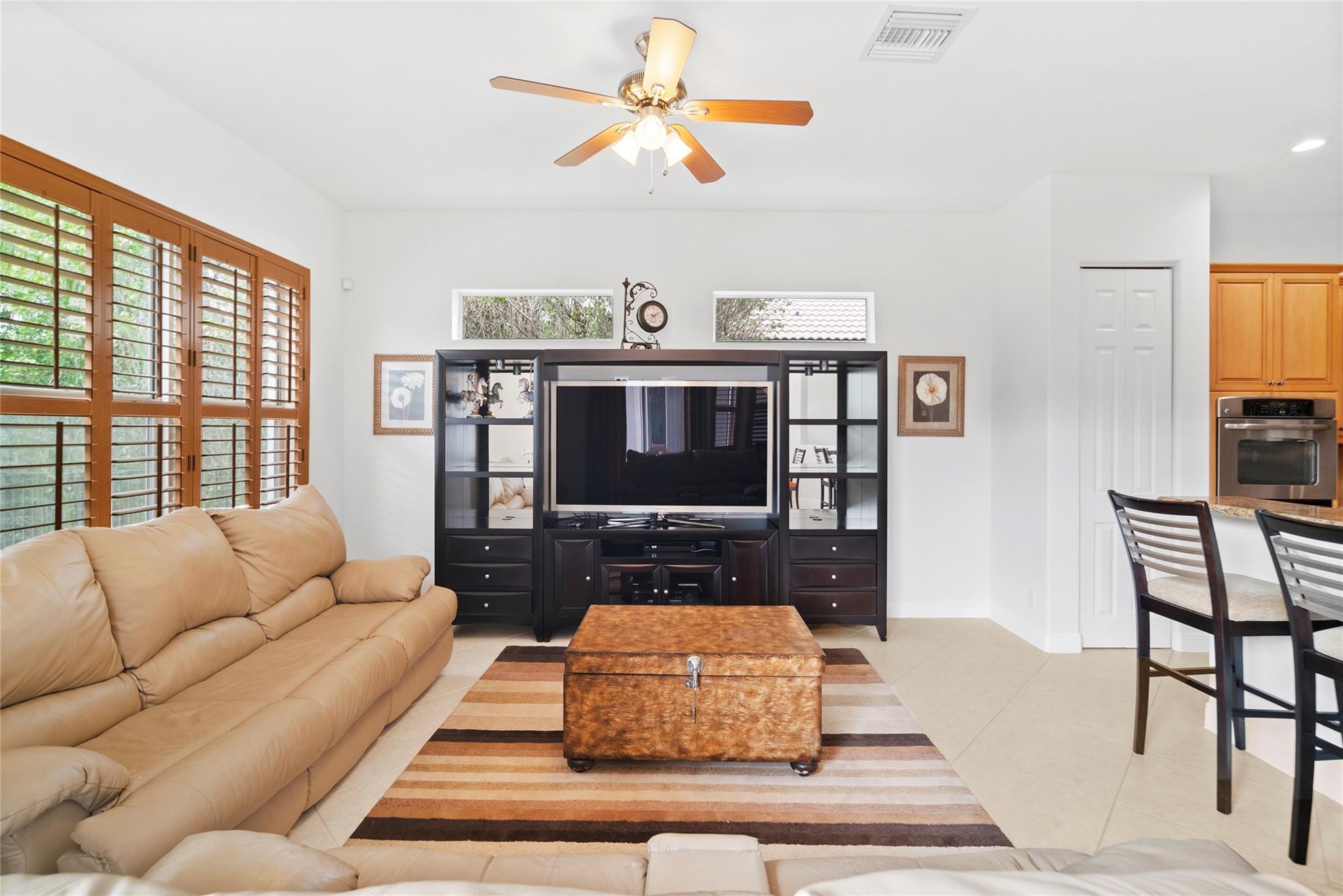 PARKLAND ISLES - Residential