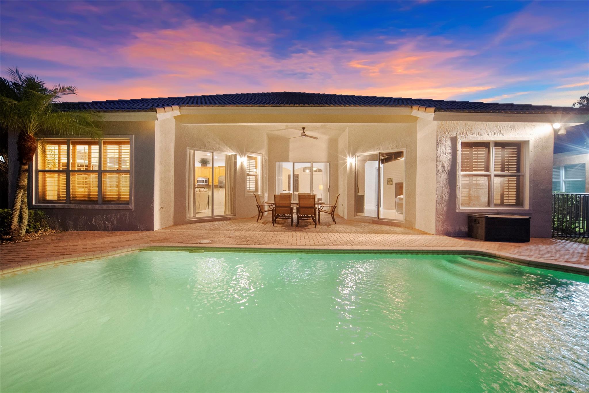 PARKLAND ISLES - Residential
