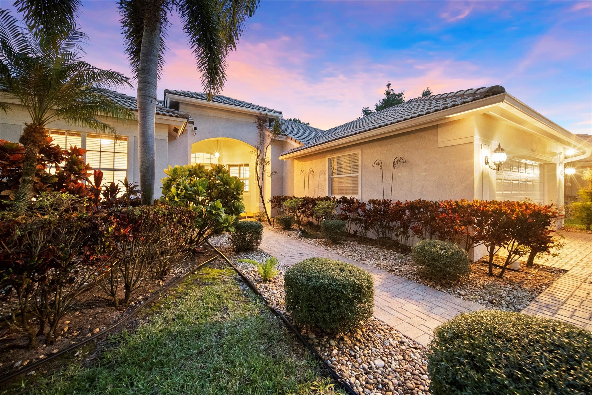 PARKLAND ISLES - Residential