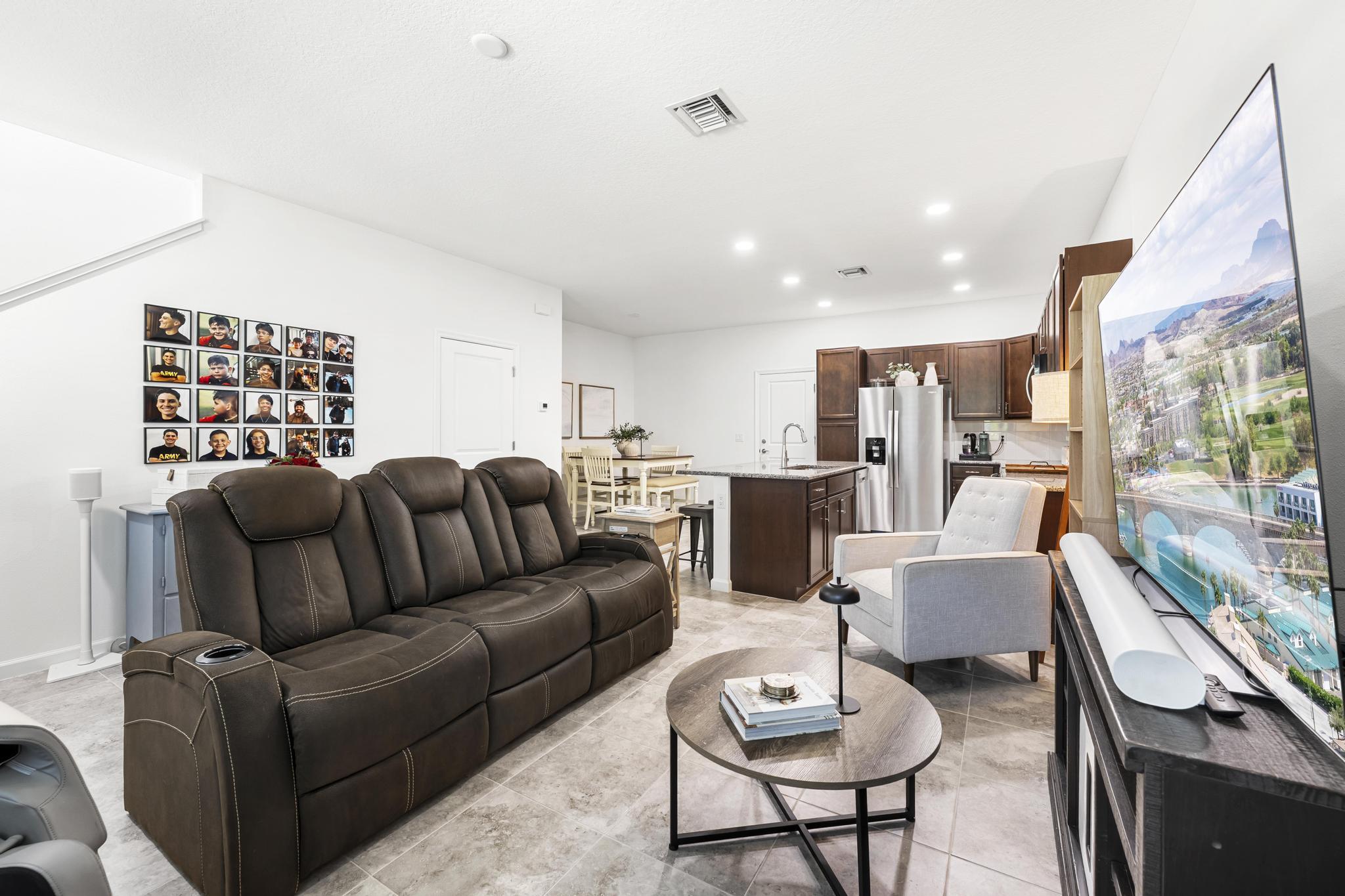 TERRACES OF WESTLAKE - Residential Lease