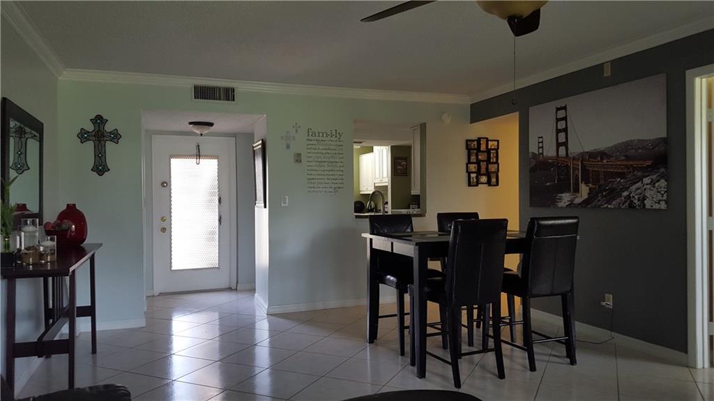 PALM SPRINGS 1 - Residential