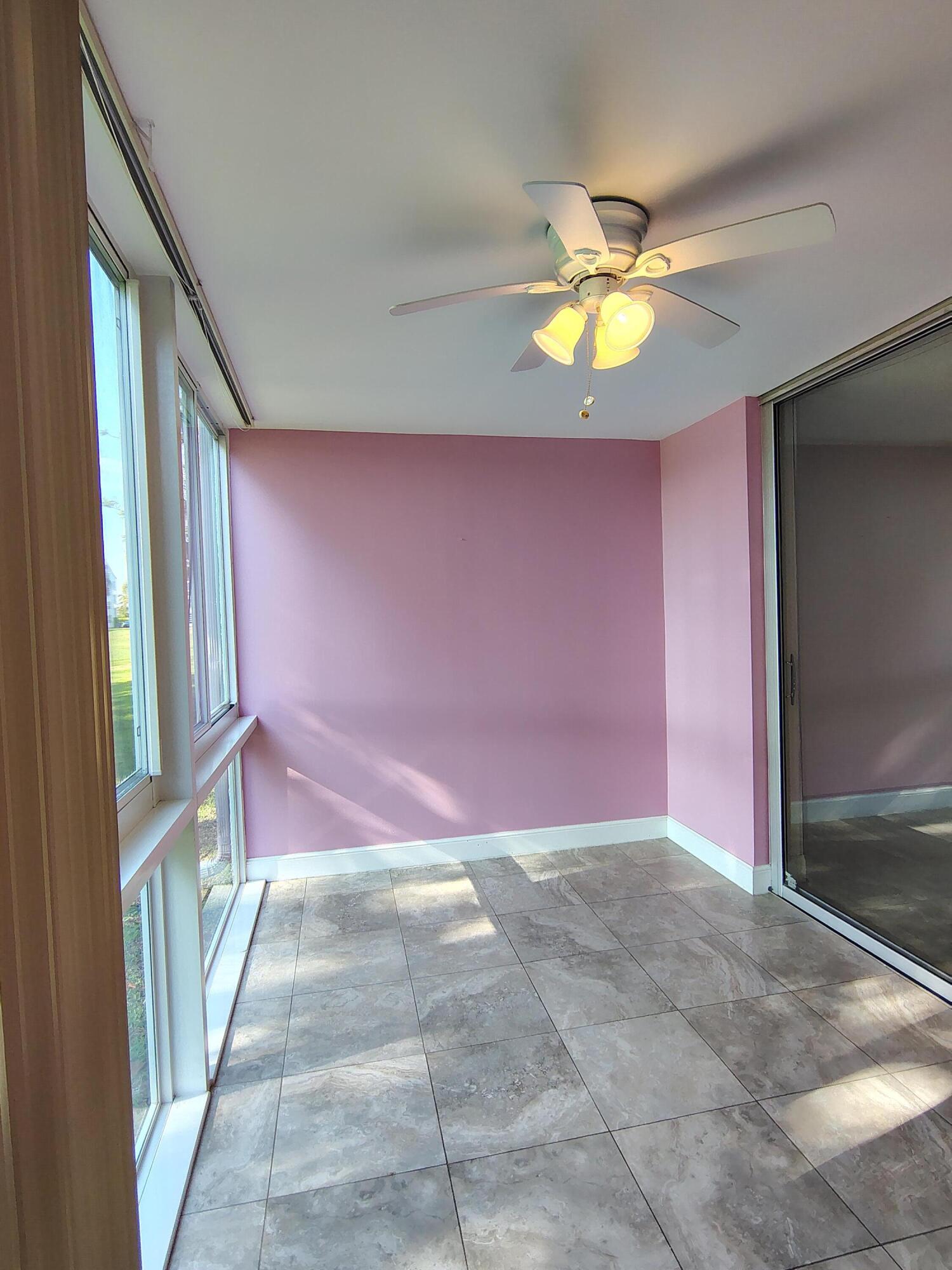 10 OF PALM SPRINGS 2 CONDO - Residential