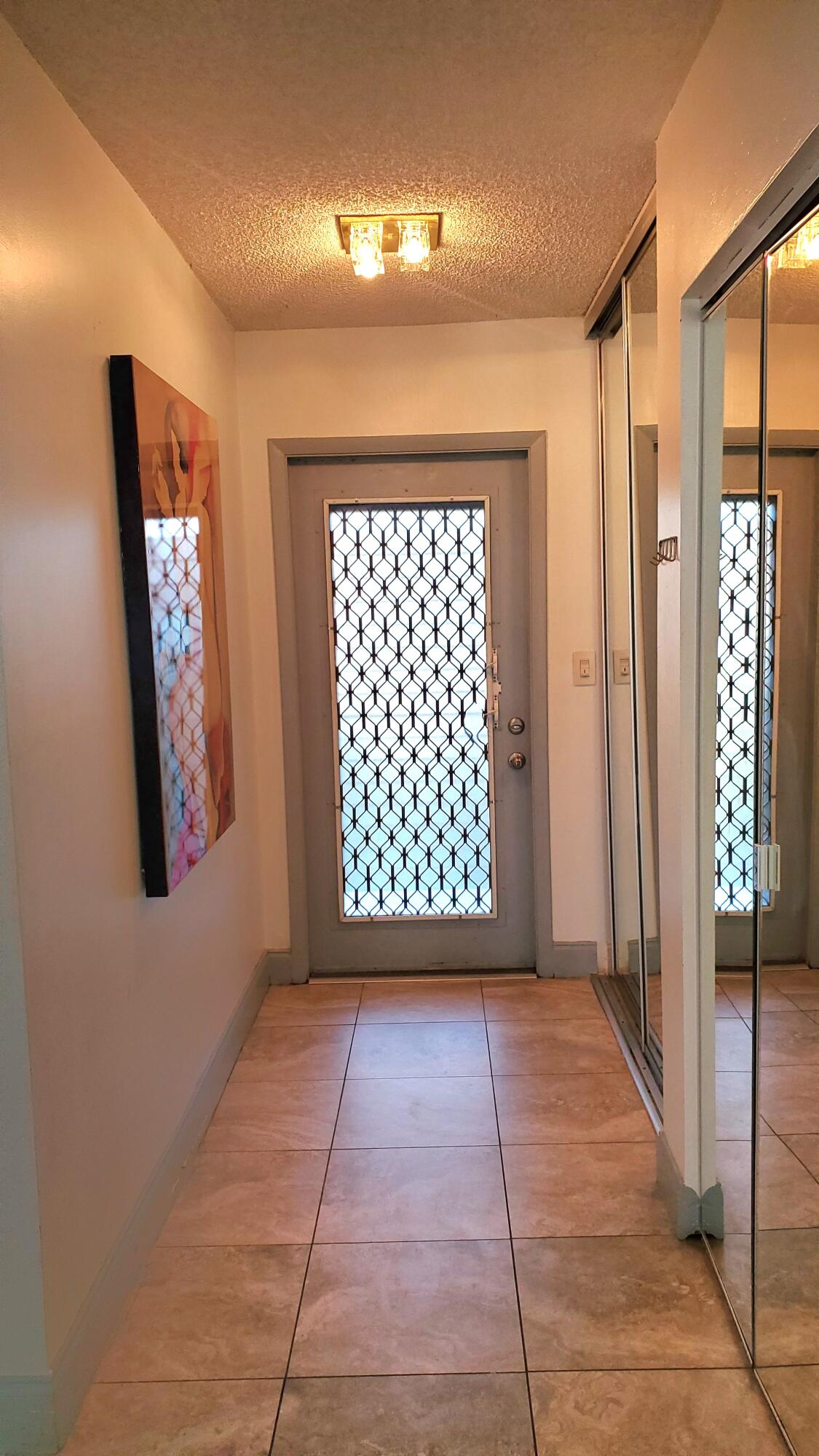 10 OF PALM SPRINGS 2 CONDO - Residential